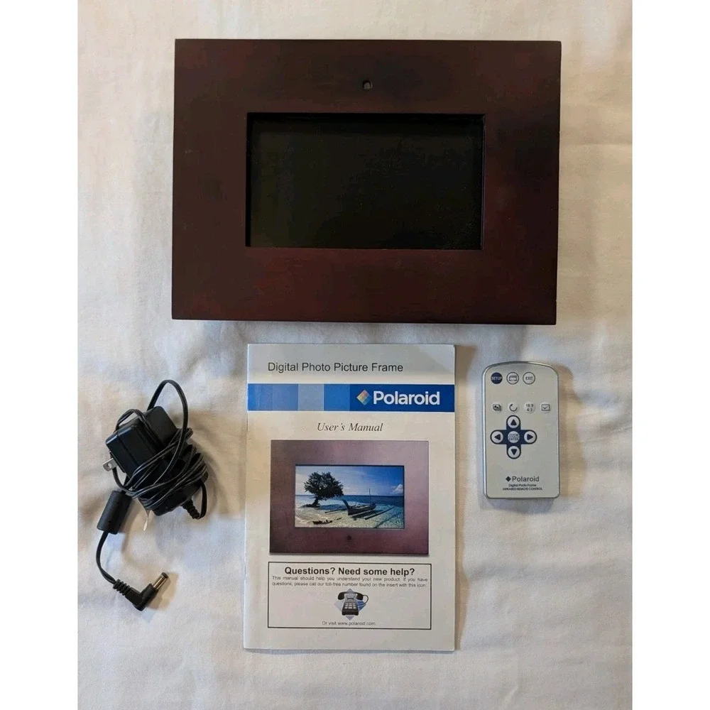 Polaroid Digital Wood Photo Frame With Polaroid 7